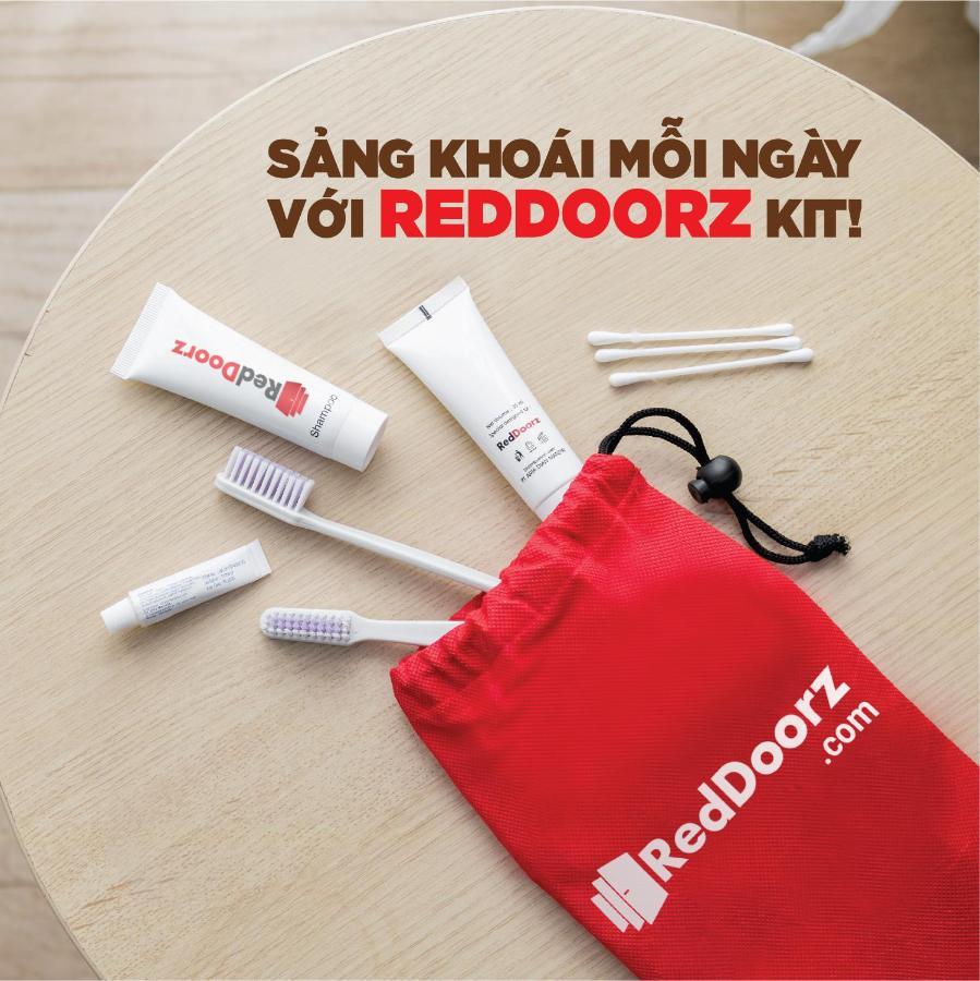 Reddoorz Marieline 2 Hotel Bandar Ho Chi Minh Luaran gambar